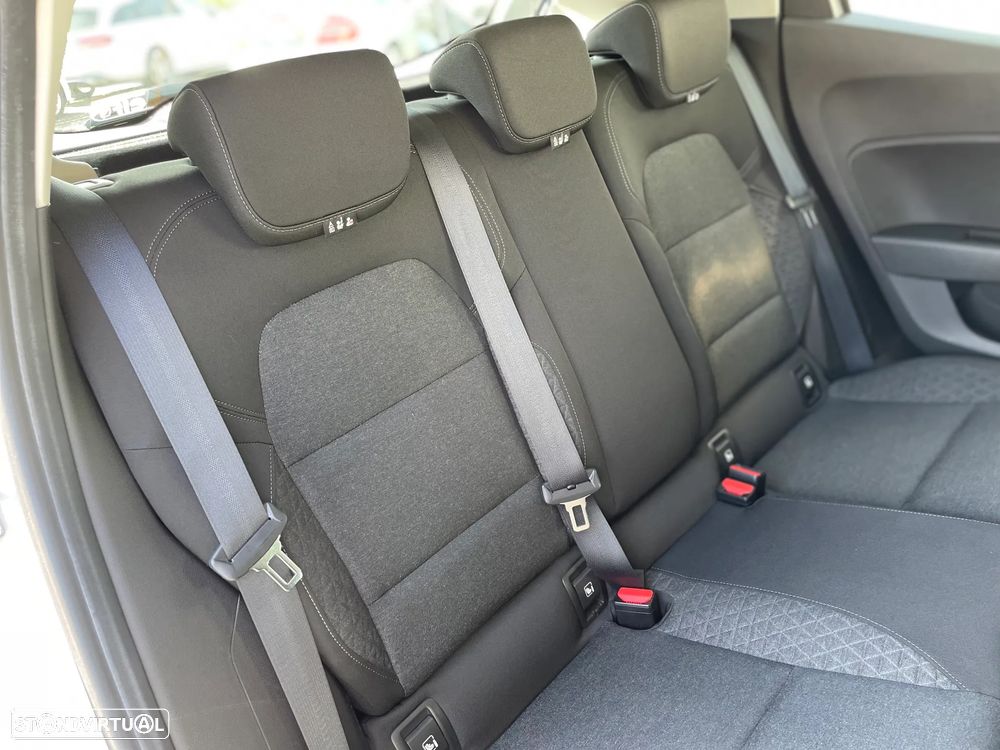 Renault Clio 1.0 TCe Exclusive - 15