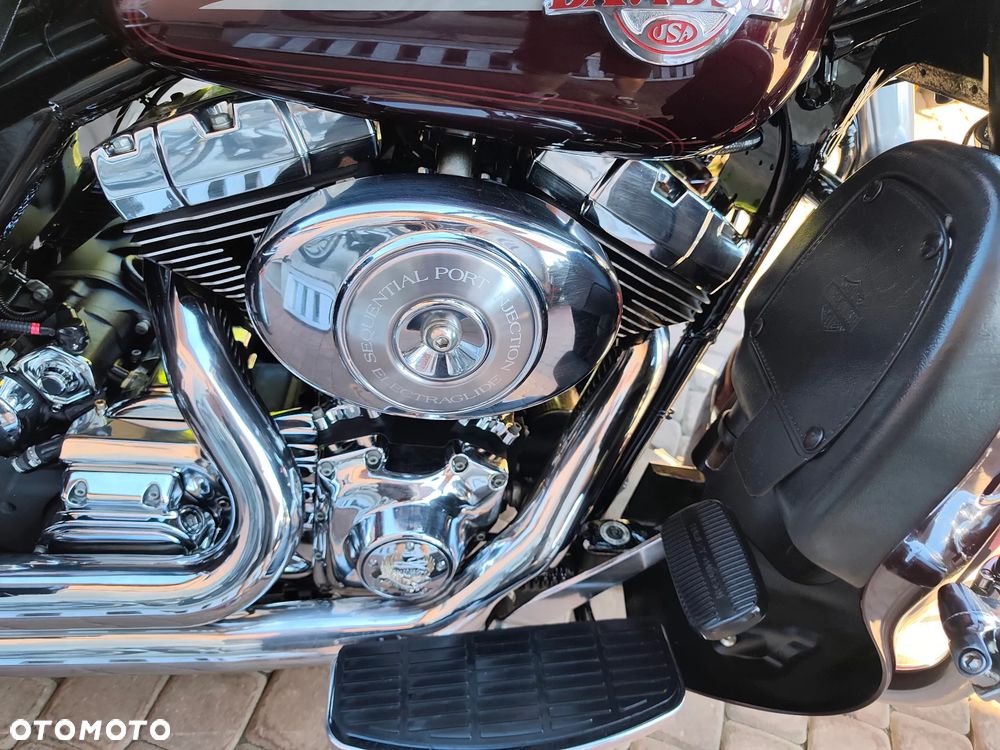Harley-Davidson FLHTCU Ultra - 5