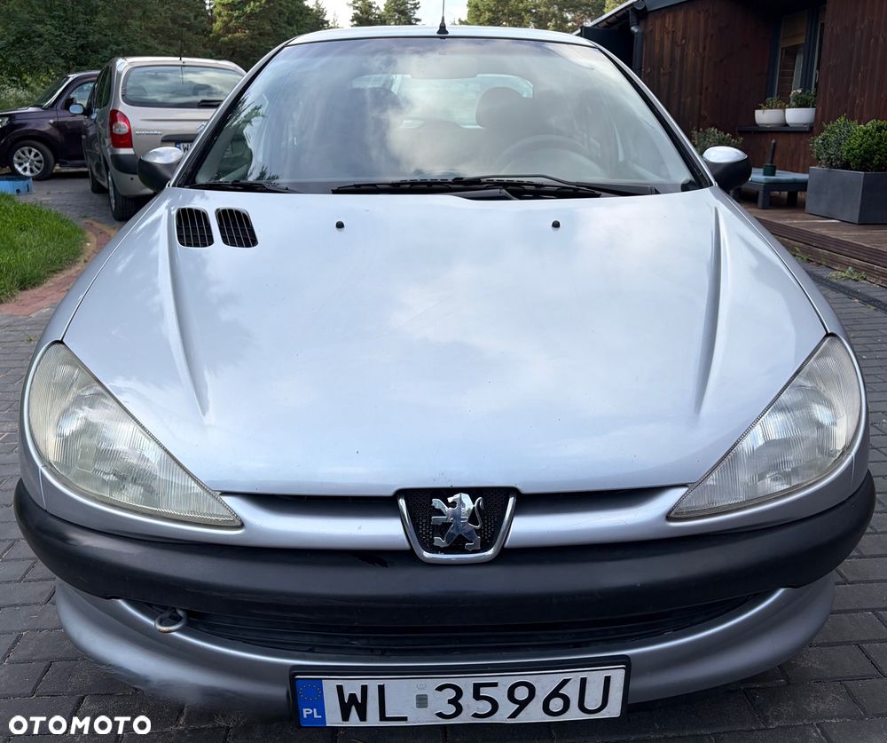 Peugeot 206 1.1 XR Presence - 1