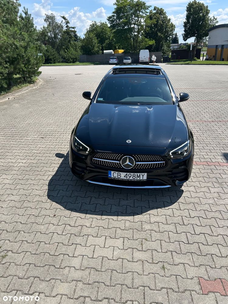 Mercedes-Benz Klasa E 200 4-Matic AMG - 23