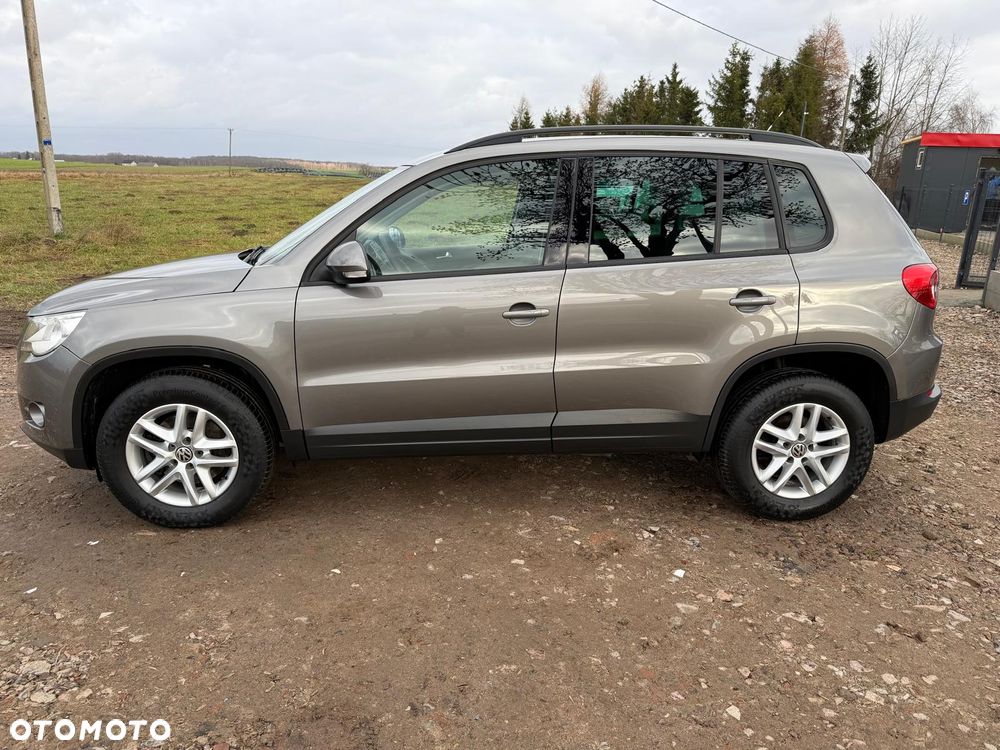 Volkswagen Tiguan - 4