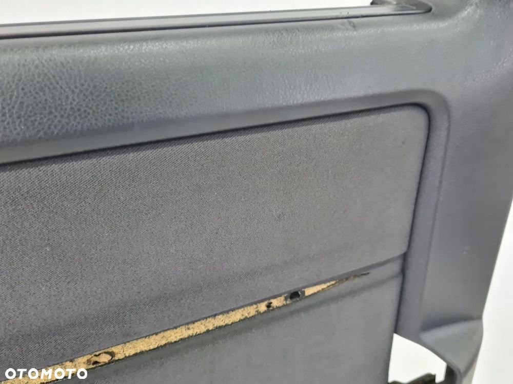 VW T5 MULTIVAN tapicerka drzwi przesuwnych LEWA 7H5867027 - 4