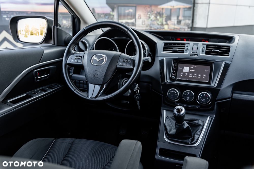 Mazda 5 - 25
