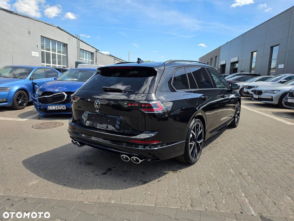 Volkswagen Golf - 9
