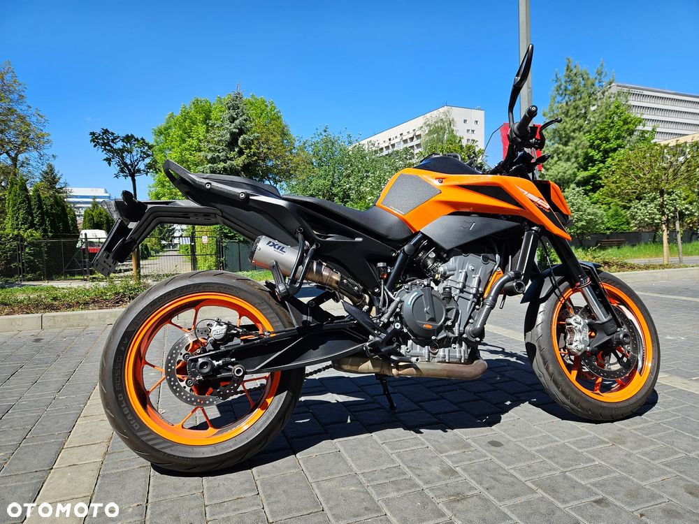 KTM Duke 790 - 8