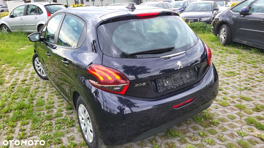 Peugeot 208 1.2 PureTech Active - 17