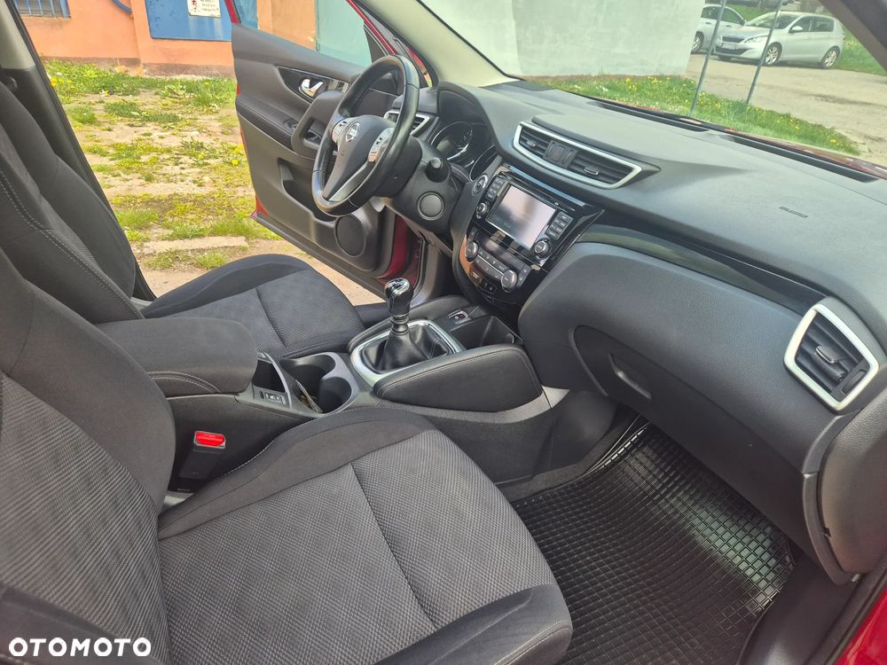 Nissan Qashqai 1.6 DIG-T N-Connecta - 13