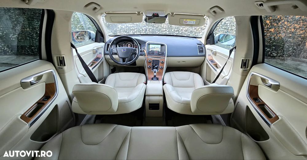 Volvo XC 60 D4 AWD Geartronic Kinetic - 7