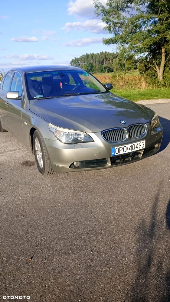 BMW Seria 5 520i - 1