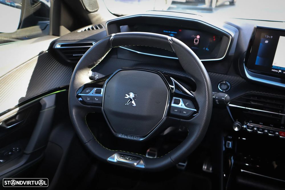 Peugeot 2008 PureTech 130 GT Pack - 10