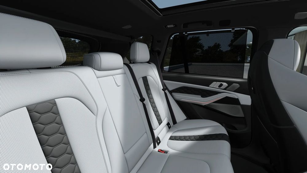 BMW X5 M Competition mHEV sport - 11