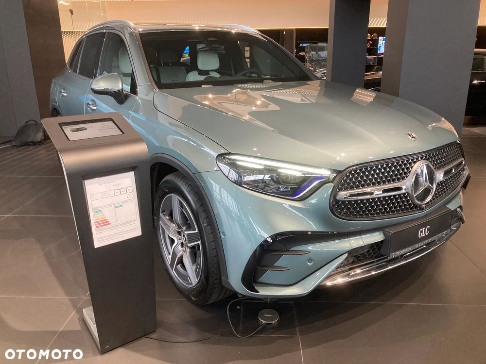 Mercedes-Benz GLC 200 mHEV 4-Matic AMG Line - 1