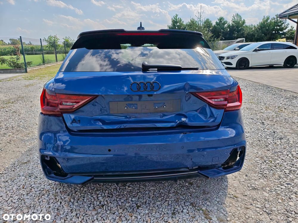 Audi A1 Sportback 35 TFSI S tronic S line - 4