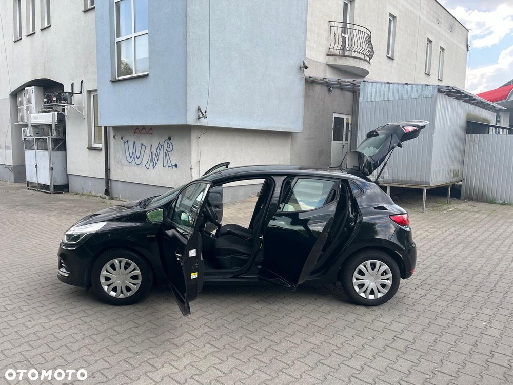 Renault Clio 1.2 16V 75 Collection - 15