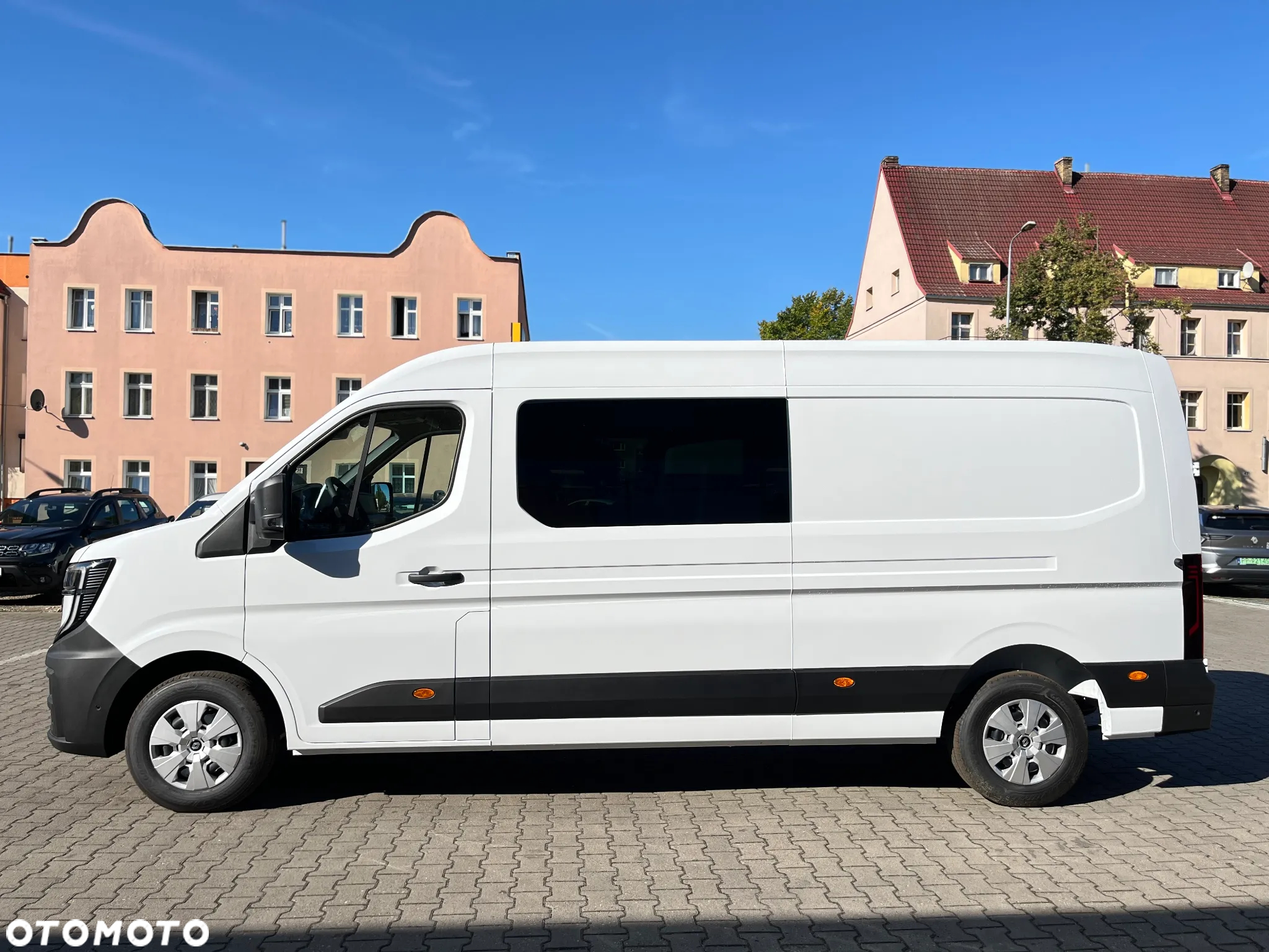 Renault Master FWD 3,5T L3H2 2.0 dCi 170 - 4