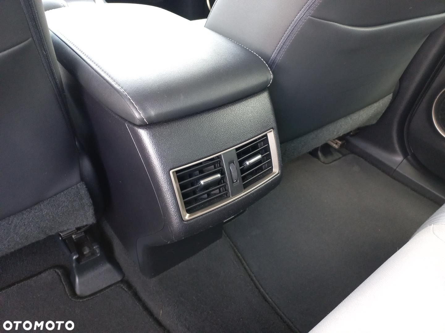 Lexus NX - 15