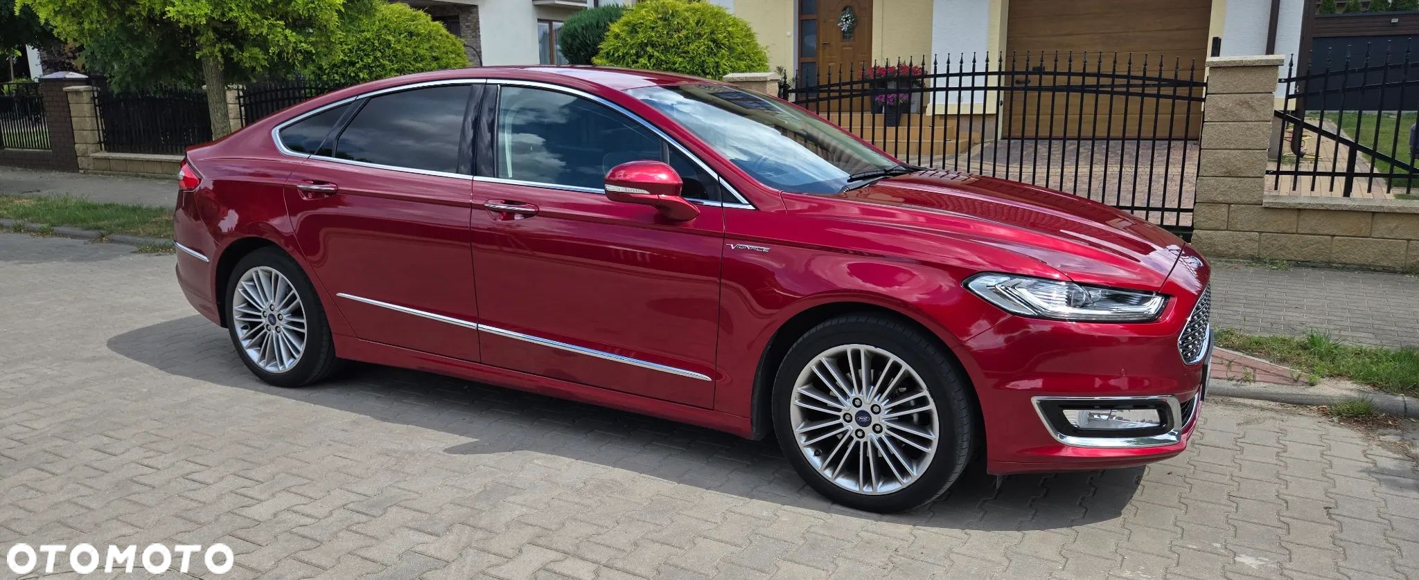 Ford Mondeo Vignale 2.0 TDCi PowerShift - 1