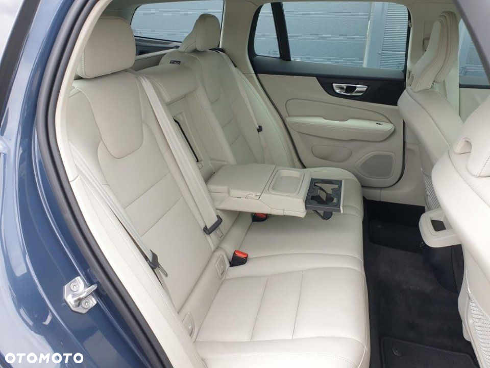 Volvo V60 - 31
