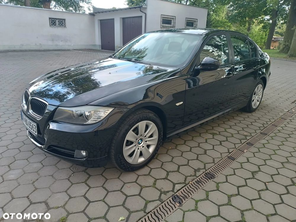 BMW Seria 3 318i Edition Lifestyle - 2