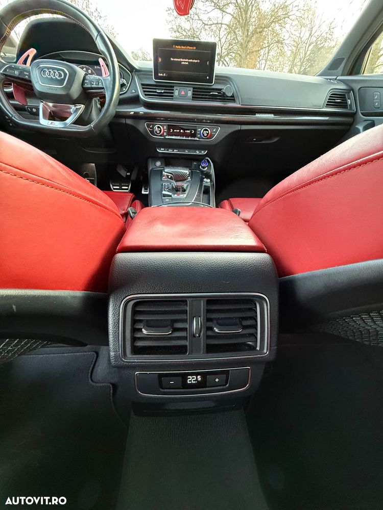 Audi SQ5 - 11
