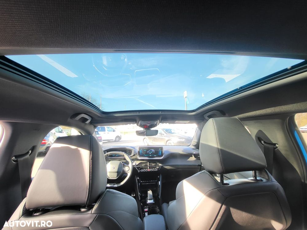 Peugeot 208 e-208 GT Pack - 14