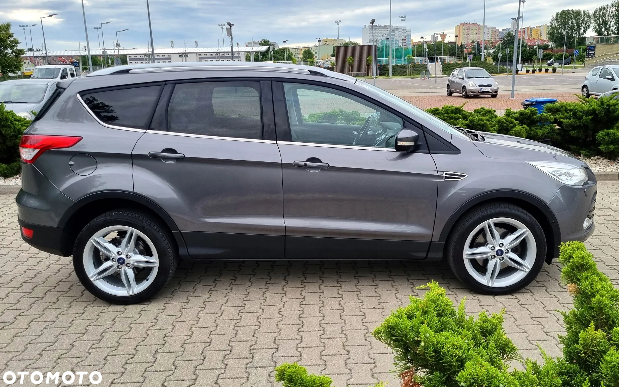 Ford Kuga 2.0 TDCi 4WD Titanium - 11