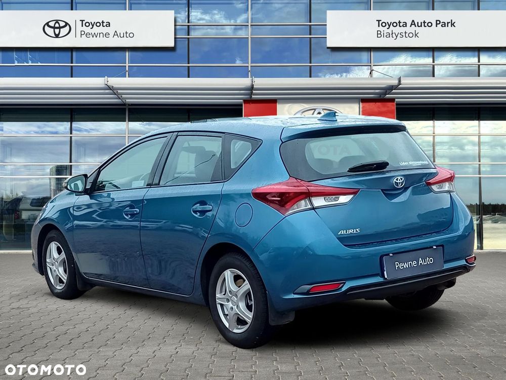 Toyota Auris 1.33 VVT-i Active - 3