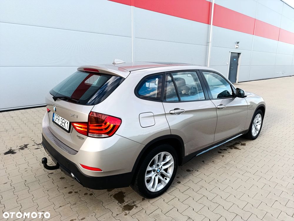 BMW X1 sDrive18d Sport Line - 19