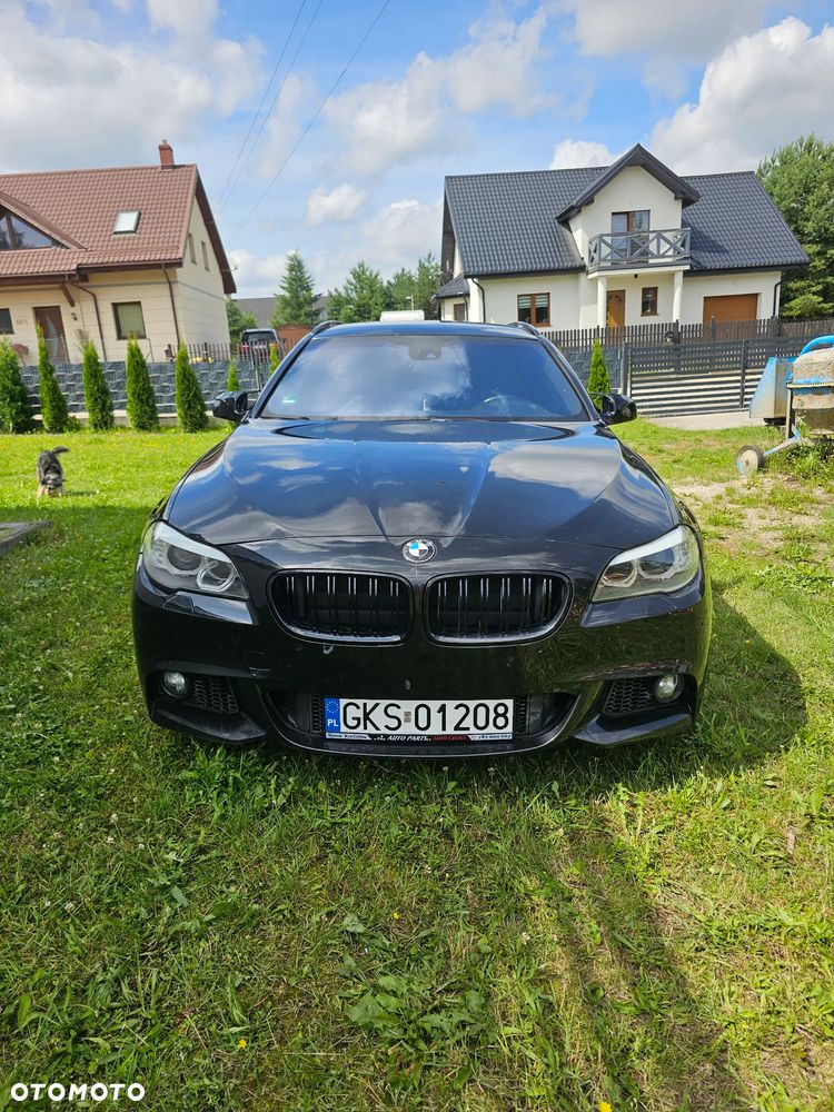 BMW Seria 5 525d - 5