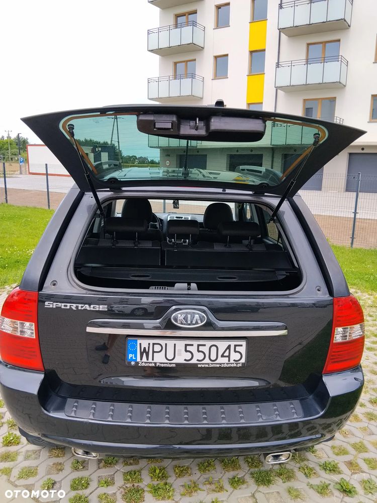 Kia Sportage 2.0 CRDI 2WD Champ - 17