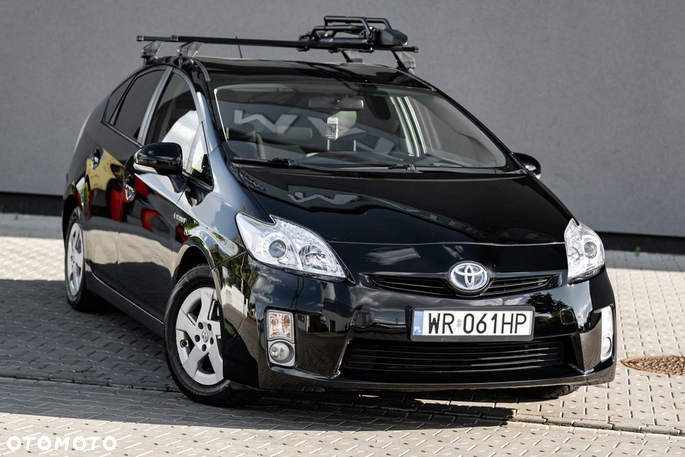 Toyota Prius 1.8 HSD Premium - 6