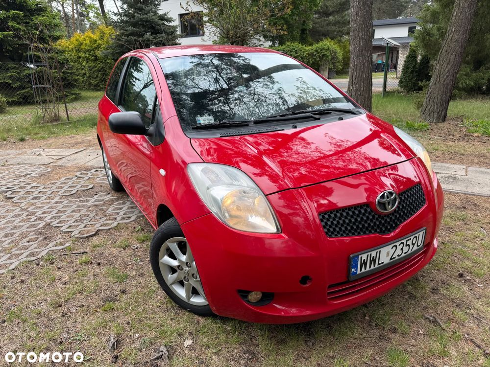 Toyota Yaris 1.0 Luna A/C - 1