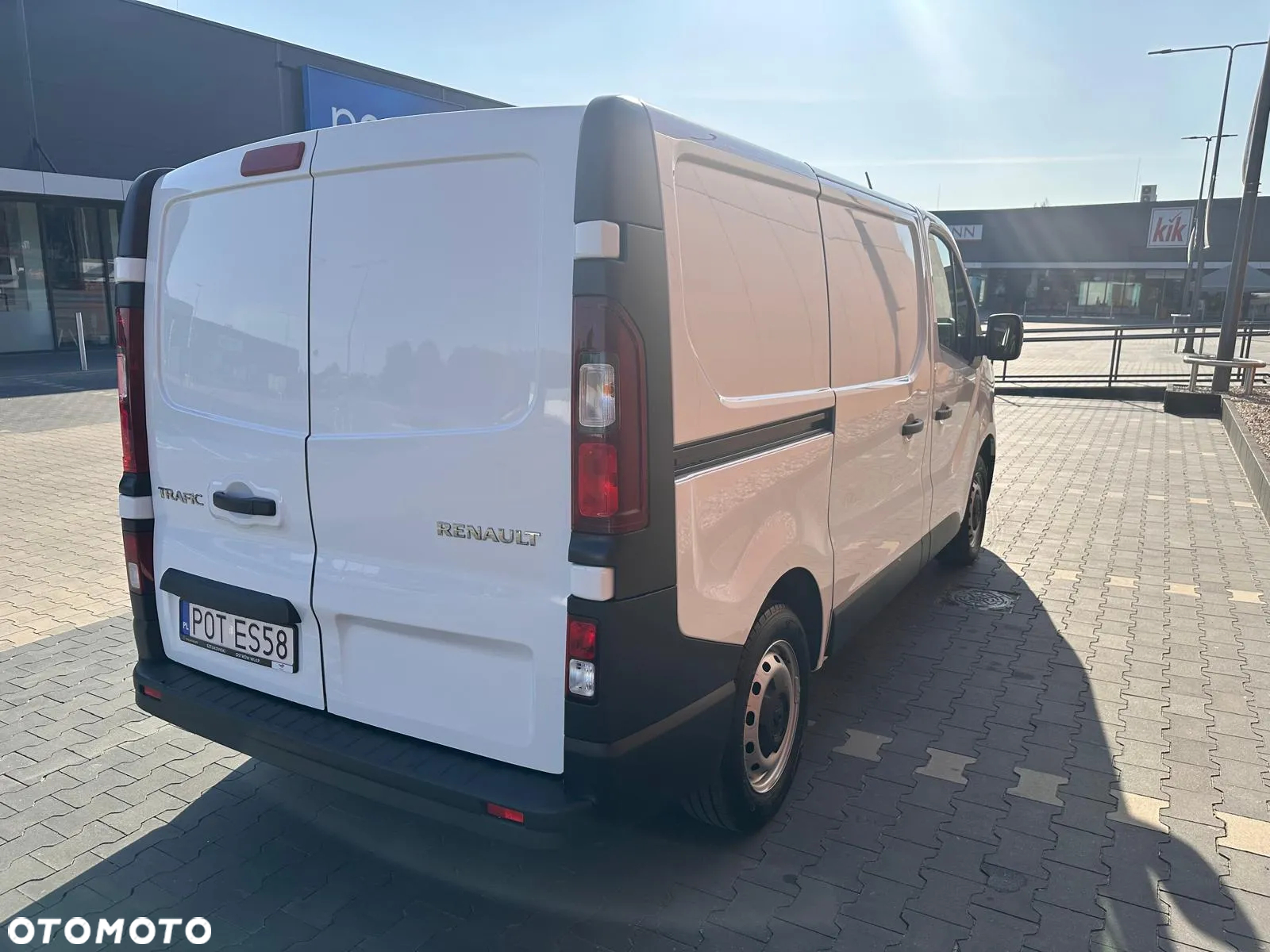Renault Trafic - 17