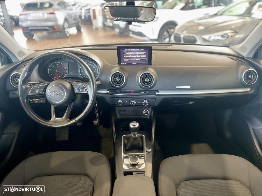 Audi A3 Limousine 1.6 TDI Sport - 30