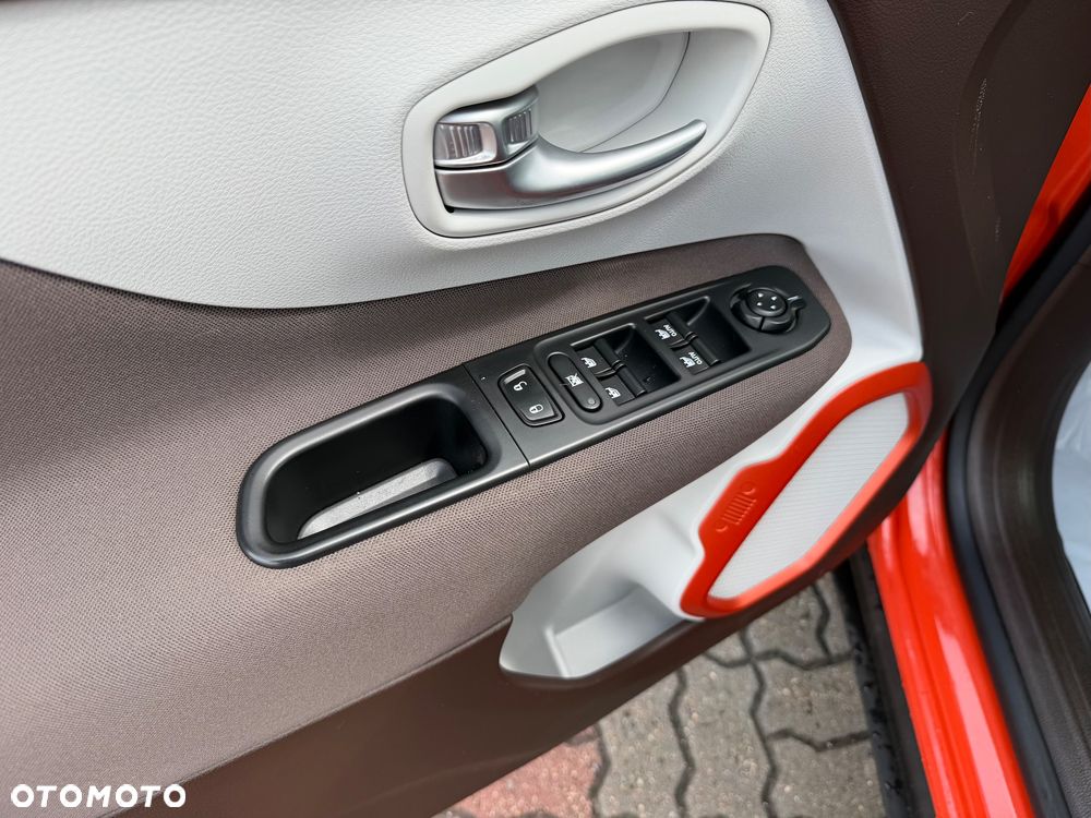 Jeep Renegade - 13