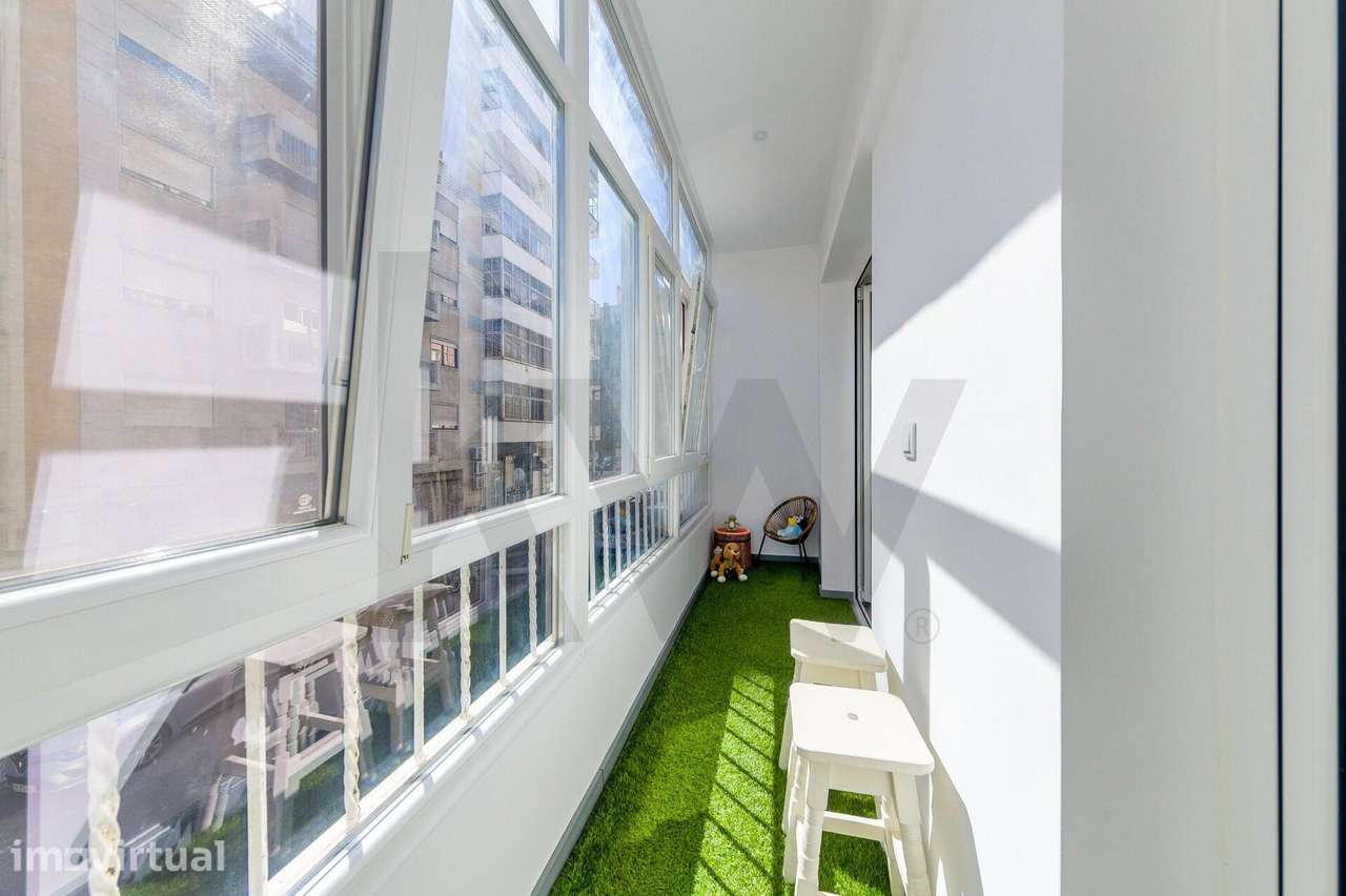 T2 Remodelado, em Alvalade/Roma, onde o conforto encontra a qualidade - Grande imagem: 4/22