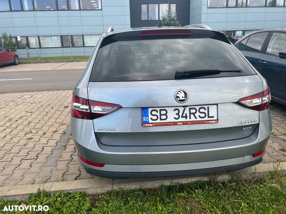 Skoda Superb 2.0 TDI DSG 4X4 Style - 18
