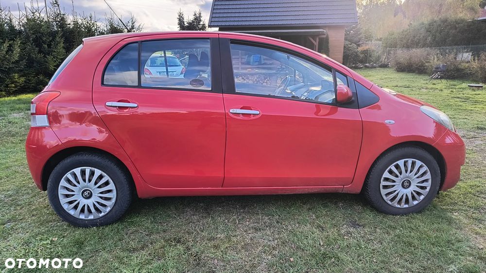 Toyota Yaris - 6