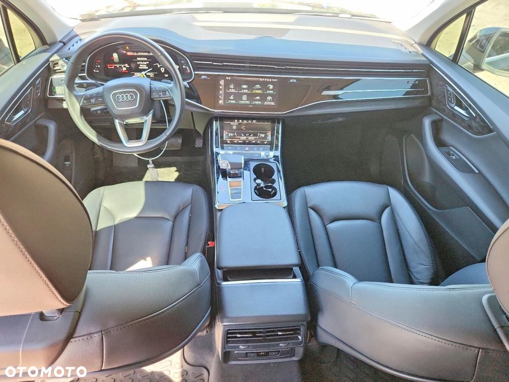 Audi Q7 3.0 TFSI Quattro Tiptronic - 8