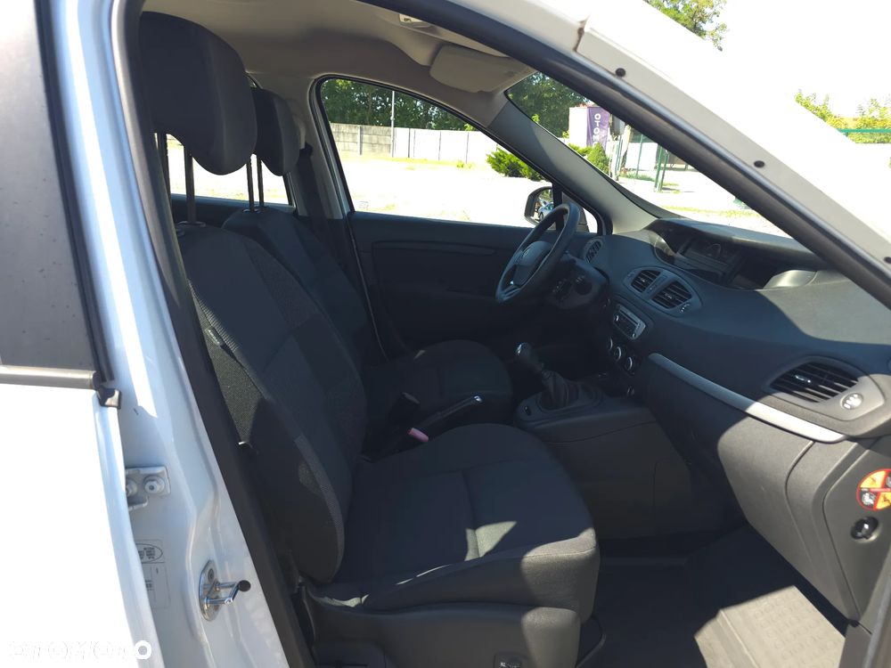 Renault Scenic 1.6 16V 110 TomTom Edition - 16