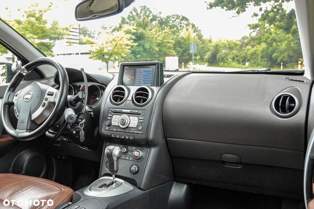 Nissan Qashqai 2.0 Acenta CVT - 10