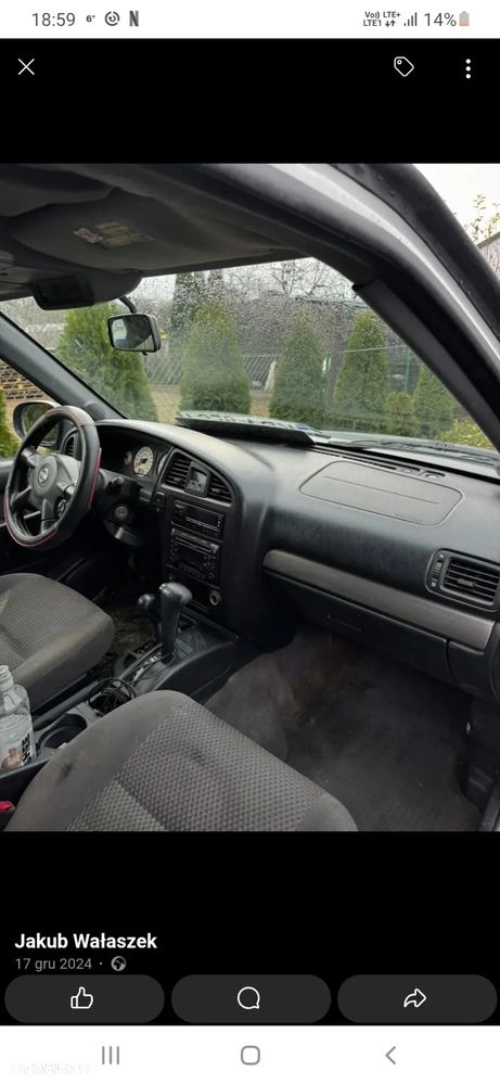 Nissan Pathfinder 3.5 V6 - 6