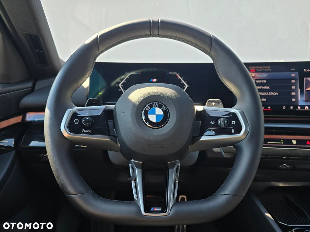 BMW Seria 5 520d xDrive mHEV M Sport - 15