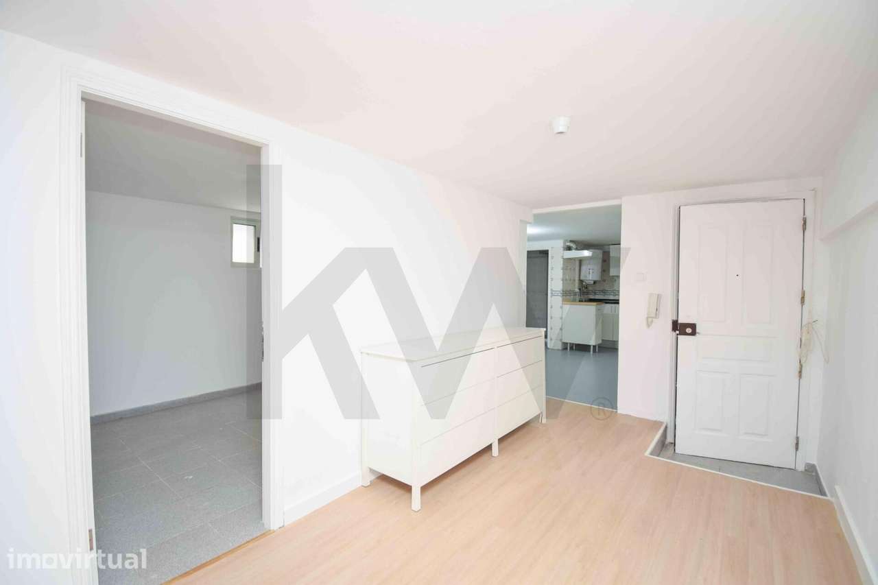 Apartamento T2 à venda no Centro de Odivelas - Grande imagem: 2/24