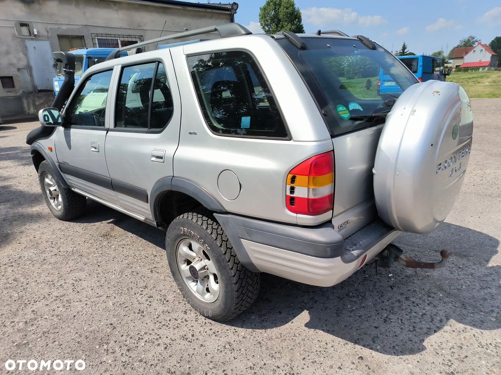 Opel Frontera 2.2 16V - 4