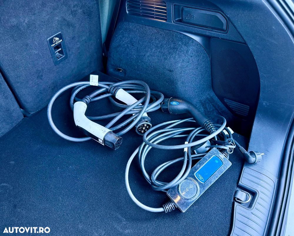 Ford Kuga 2.5 Duratec PHEV Titanium - 19