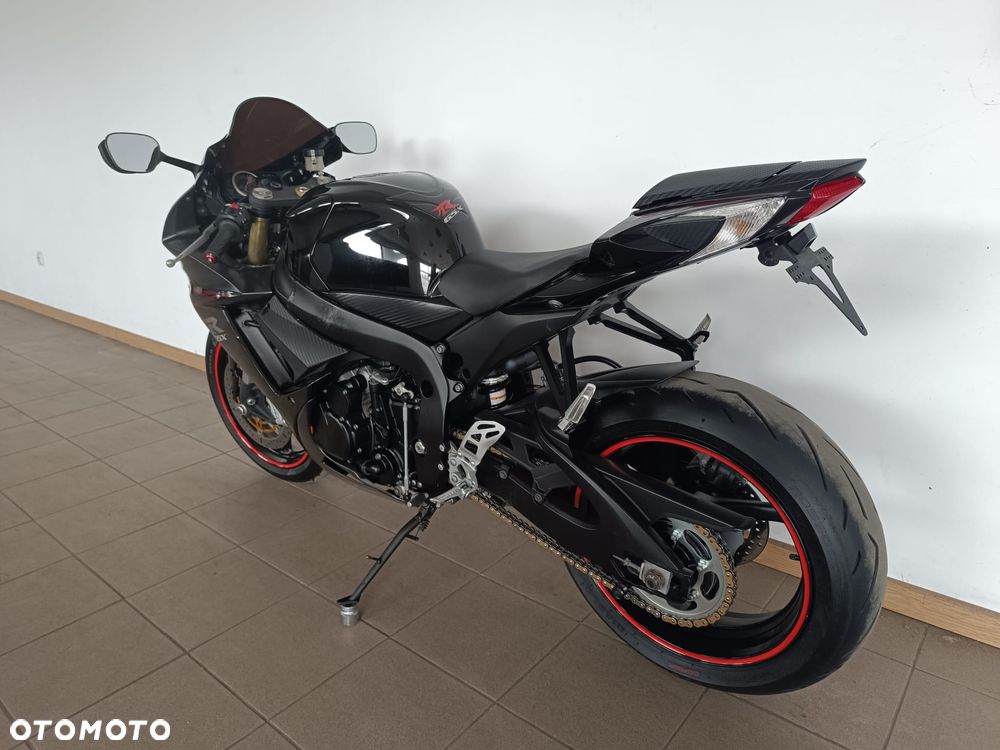 Suzuki GSX-R - 12