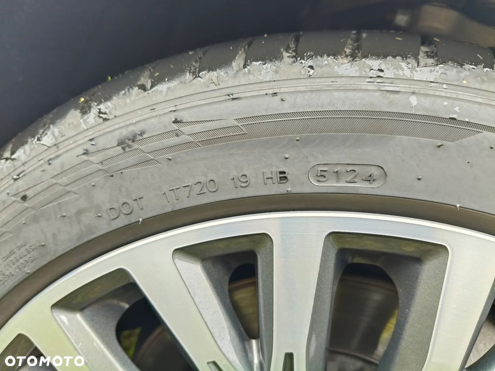 Audi A8 L 55 TFSI mHEV Quattro Tiptr - 23