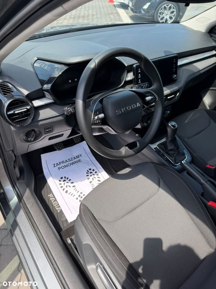 Skoda Fabia 1.0 TSI Selection - 10