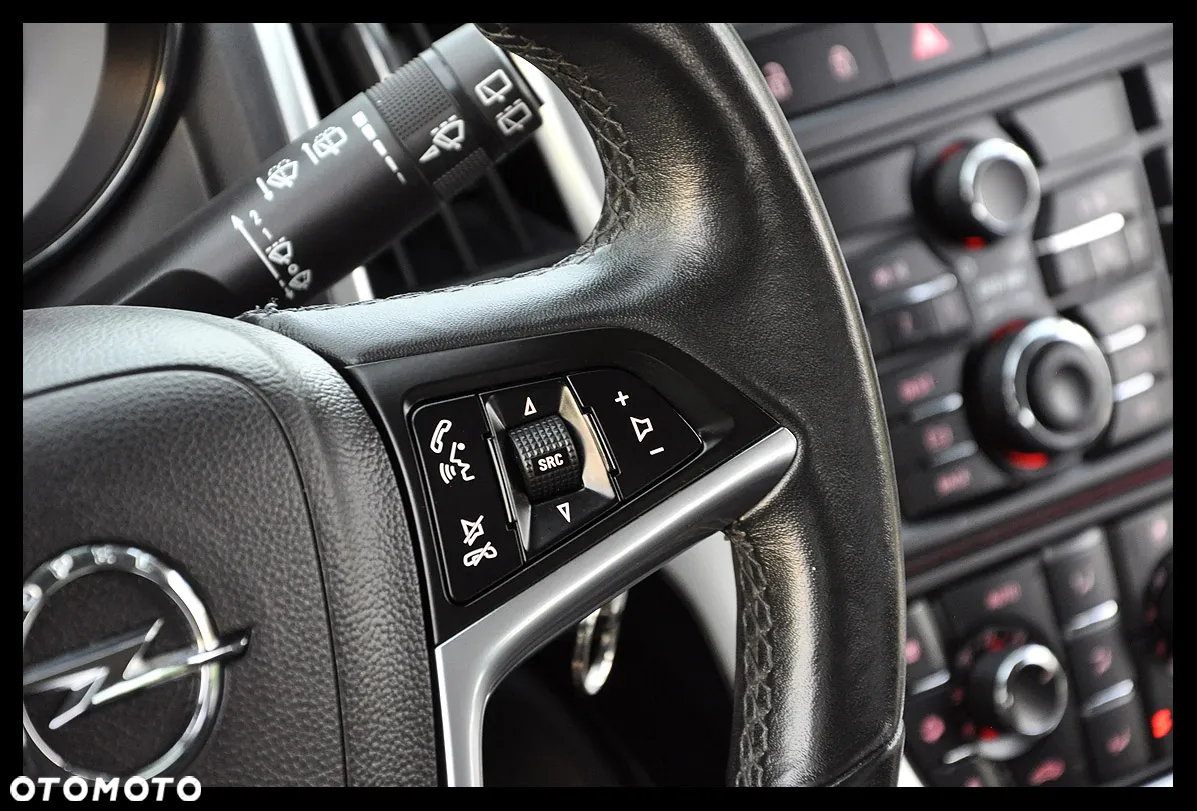 Opel Astra 1.4 Turbo Innovation - 31